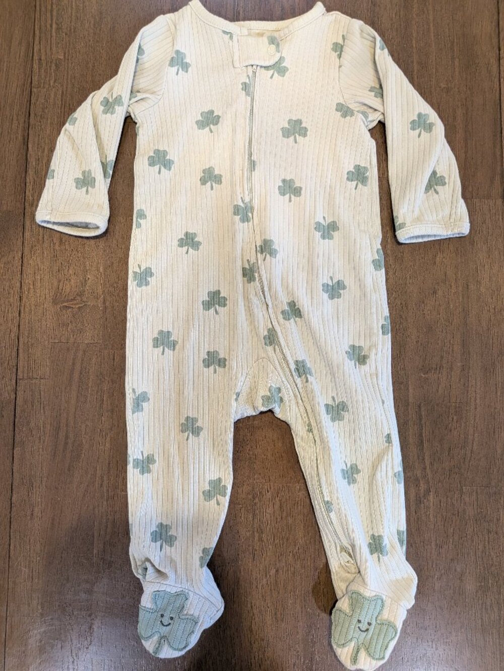 Baby boys 9mo Shamrock bodysuit